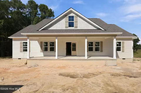209 Barber Rd, Carthage, NC 28327