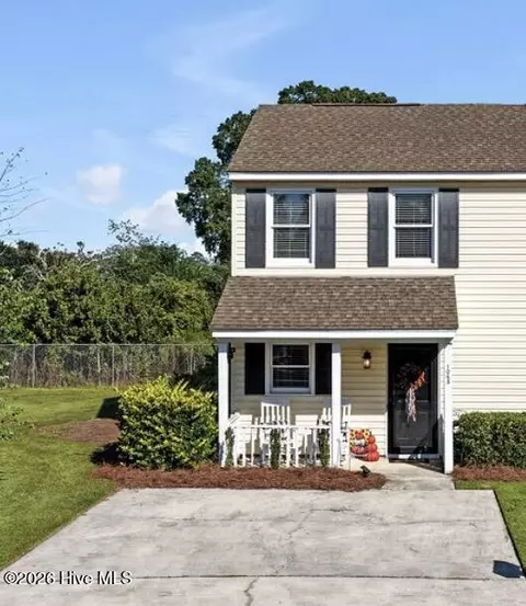106 Lullwater Dr UNIT B, Wilmington, NC 28403