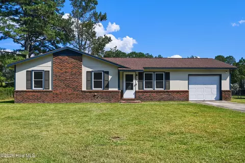436 Kenwood Dr, Jacksonville, NC 28540