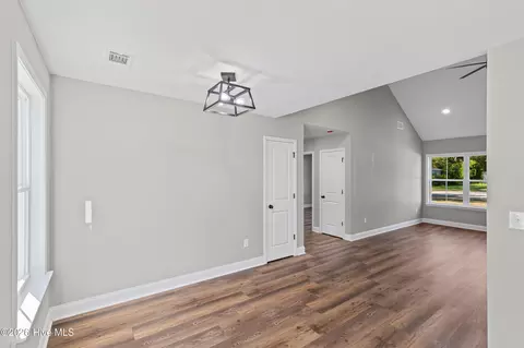 Entry Way - 327 Sims Ave, Augusta, GA 30906 photo 4 of 5