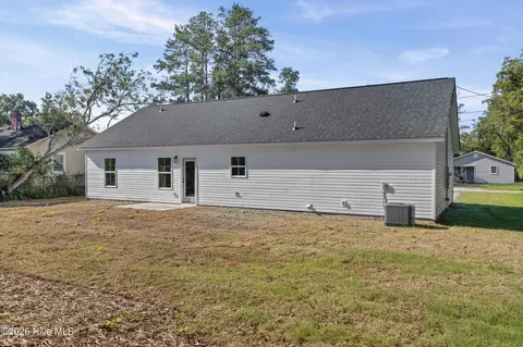 Exterior - 327 Sims Ave, Augusta, GA 30906 photo 3 of 3