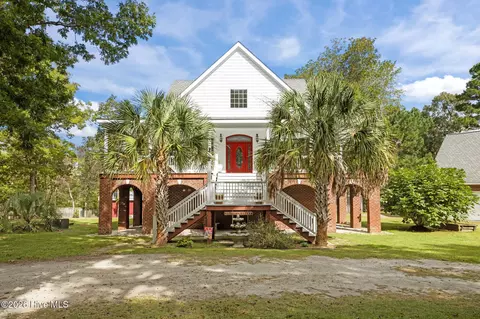 2525 Highway 58, Swansboro, NC 28584