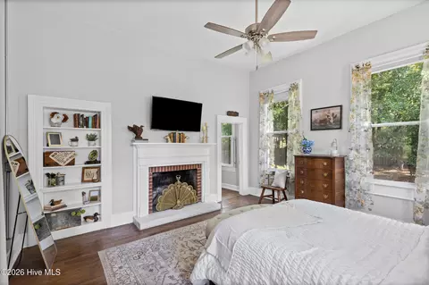 Bedroom - 800 Salem Rd, Thomson, GA 30824 photo 1 of 10