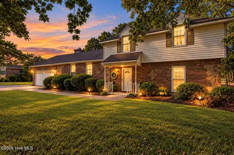 507 Eleanor St, Greenville, NC 27858