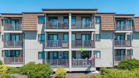 2008 E Ft Macon Rd #A3, Atlantic Beach, NC 28512
