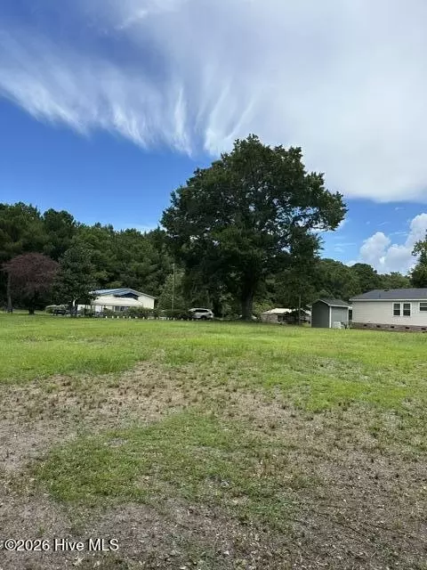 270 Williams Store Rd, Hampstead, NC 28443 photo 2