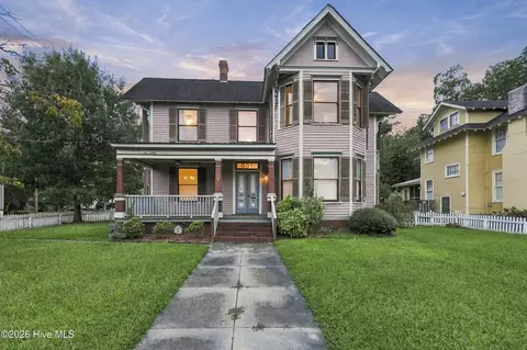 601 W Main St, Elizabeth City, NC 27909