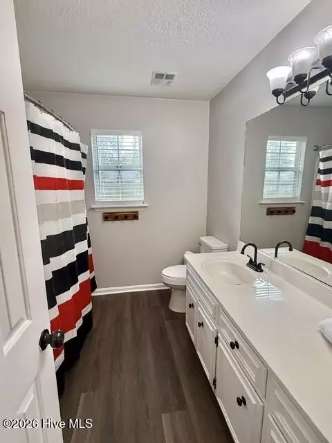 Bath - 867 Chase Rd, Evans, GA 30809 photo 1 of 3