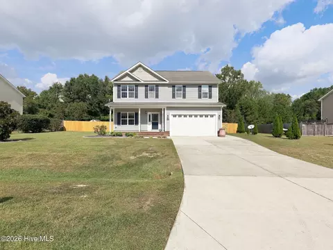 205 Bell Ridge Ln, Hubert, NC 28539
