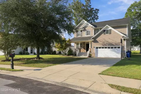 2901 Little Gem Cir, Winterville, NC 28590