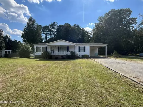 1609 Catherine Lake Rd, Jacksonville, NC 28540