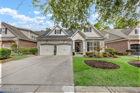 5033 Whitner Dr, Wilmington, NC 28409