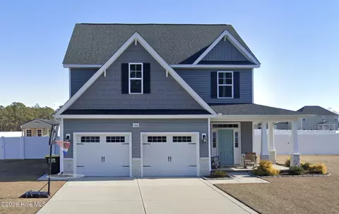 966 Appaloosa Trl, Grimesland, NC 27837