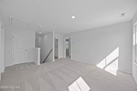 Entry Way - 910 Parkway Rd, Boiling Spring Lakes, NC 28461 photo 2 of 2