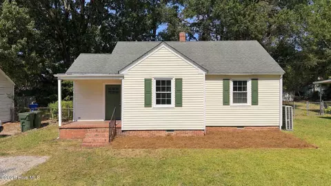 1106 Hanover Ave SW, Wilson, NC 27893