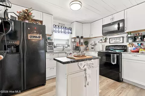 Kitchen - 400 E 8th St, Washington, NC 27889 photo 1 of 3