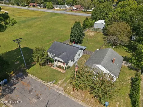 View/Area - 400 E 8th St, Washington, NC 27889 photo 3 of 7