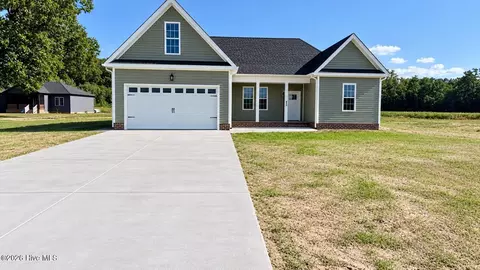 608 Lake Rd, Hertford, NC 27944