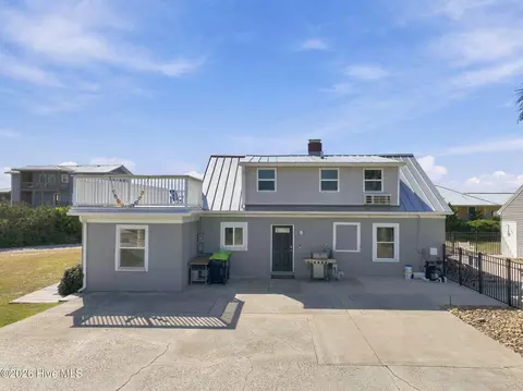Exterior - 203 Hoffman Beach Rd, Atlantic Beach, NC 28512 photo 12 of 13