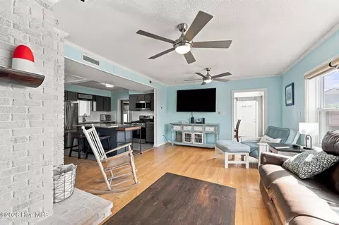 Living - 203 Hoffman Beach Rd, Atlantic Beach, NC 28512 photo 3 of 4