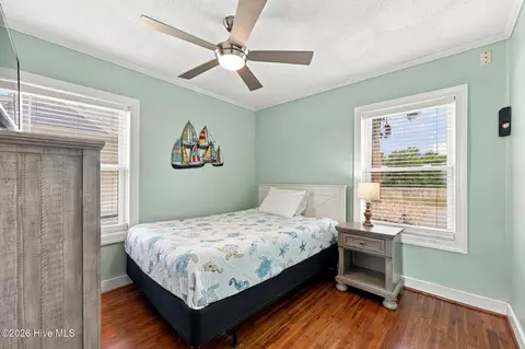 Bedroom - 203 Hoffman Beach Rd, Atlantic Beach, NC 28512 photo 5 of 9