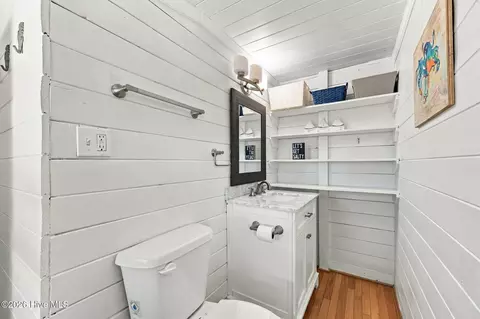 Bath - 203 Hoffman Beach Rd, Atlantic Beach, NC 28512 photo 3 of 4