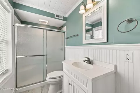 Bath - 203 Hoffman Beach Rd, Atlantic Beach, NC 28512 photo 1 of 4