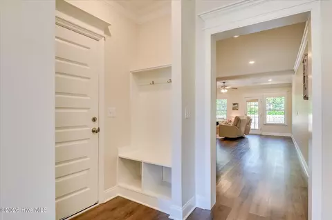 Entry Way - 350 Sumac Trl, Evans, GA 30809 photo 3 of 9
