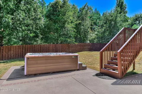 Exterior - 552 Oconee Cir, Evans, GA 30809 photo 8 of 11