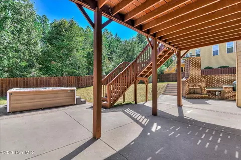 Exterior - 552 Oconee Cir, Evans, GA 30809 photo 7 of 11