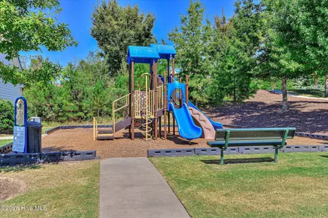 View/Area - 552 Oconee Cir, Evans, GA 30809 photo 6 of 7