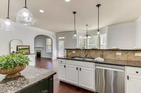Kitchen - 552 Oconee Cir, Evans, GA 30809 photo 2 of 3