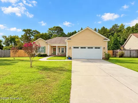 241 Channel Marker Loop, Swansboro, NC 28584