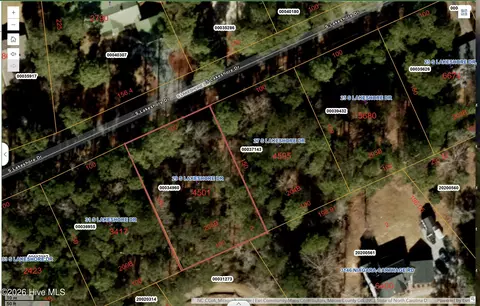 29 S Lakeshore Dr, Whispering Pines, NC 28327