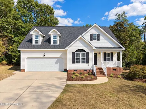 1641 Balkan Rd, Fuquay Varina, NC 27526