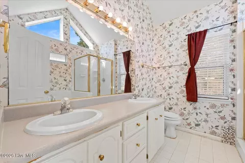 Bath - 536 Oak Brook Dr, Martinez, GA 30907 photo 1 of 3