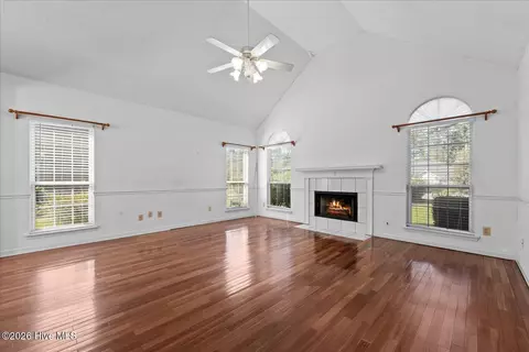 Living - 536 Oak Brook Dr, Martinez, GA 30907 photo 1 of 2