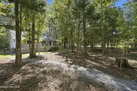 Exterior - 101 Skipper Cir, Oriental, NC 28571 photo 11 of 14