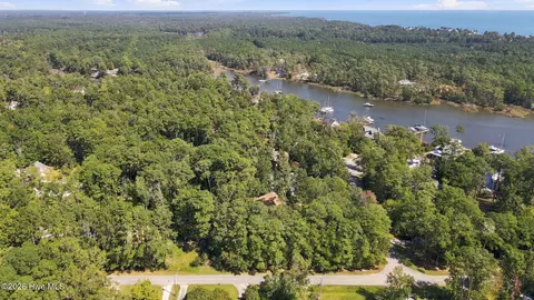 View/Area - 101 Skipper Cir, Oriental, NC 28571 photo 2 of 6