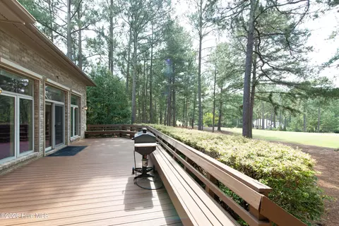 Exterior - 14 Mcmichael Dr, Pinehurst, NC 28374 photo 11 of 20