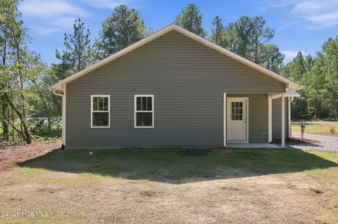 Exterior - 110 Park Ave, Pinebluff, NC 28373 photo 9 of 10