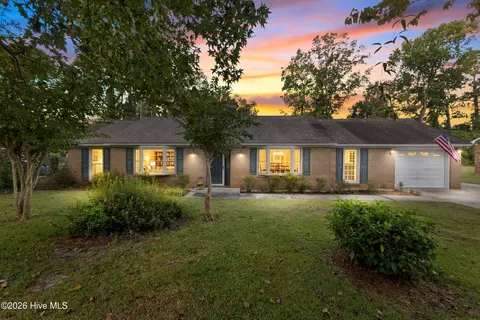 763 Brunswick Pl SE, Leland, NC 28451