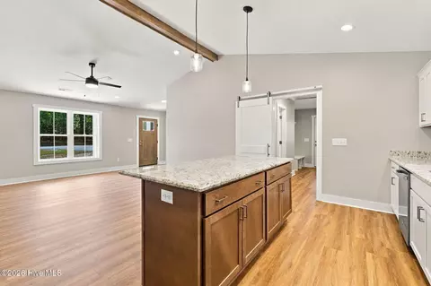 Entry Way - 122 Park Ave, Pinebluff, NC 28373 photo 3 of 4