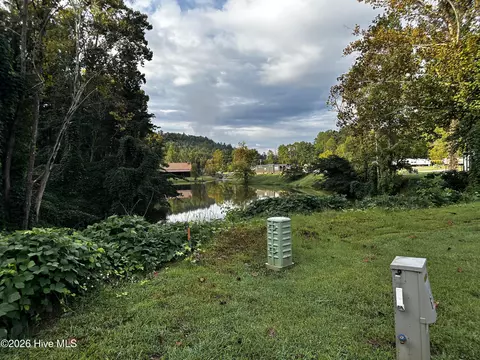 65 Old Tomotla Rd, Marble, NC 28905 photo 3