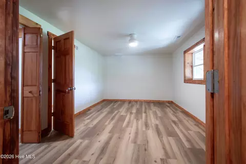 Bedroom - 1993 Martins Creek Rd, Murphy, NC 28906 photo 1 of 1