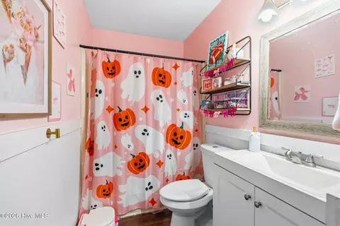 Bath - 121 Eason Dr, Rockingham, NC 28379 photo 2 of 2