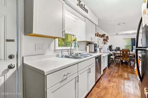 Kitchen - 121 Eason Dr, Rockingham, NC 28379 photo 1 of 4
