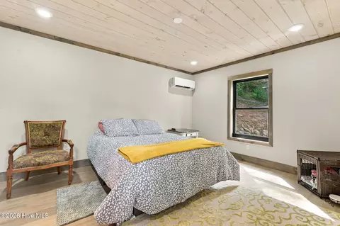 Bedroom - 58 Mutt Rdg, Murphy, NC 28906 photo 1 of 6