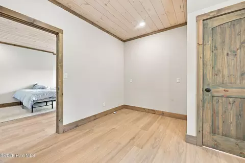 Entry Way - 58 Mutt Rdg, Murphy, NC 28906 photo 1 of 2