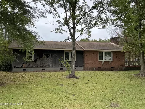 208 Ramsey Rd, Jacksonville, NC 28546